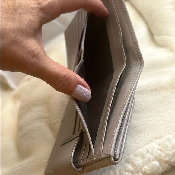 Gucci canvas lavender compact Wallet - Picture 9 of 11